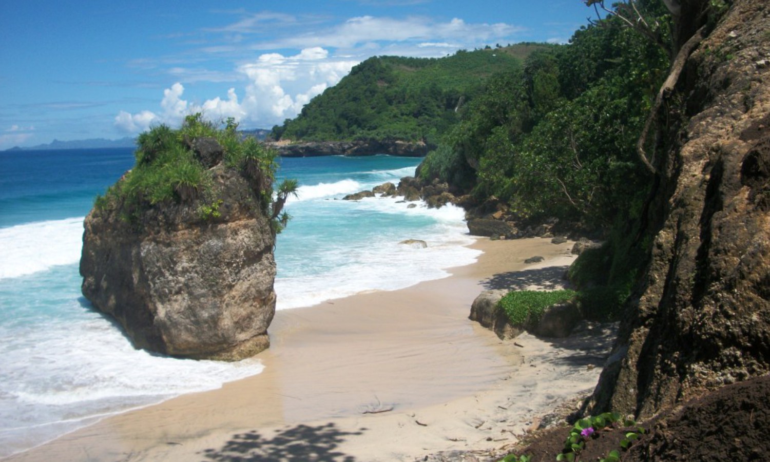 Pantai di Tulungagung yang Recomended Didatangi